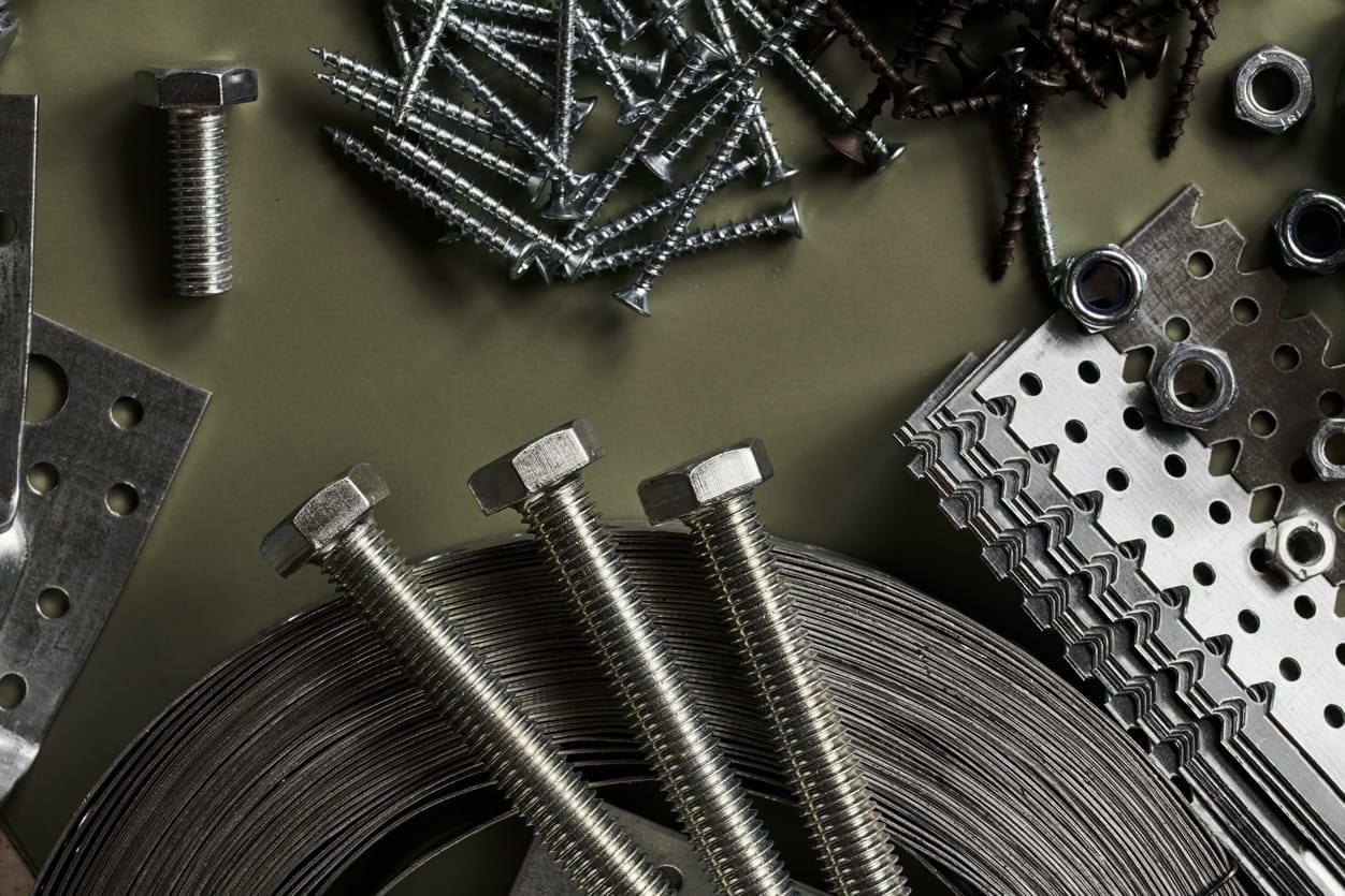 L&m First cut czym się różni?