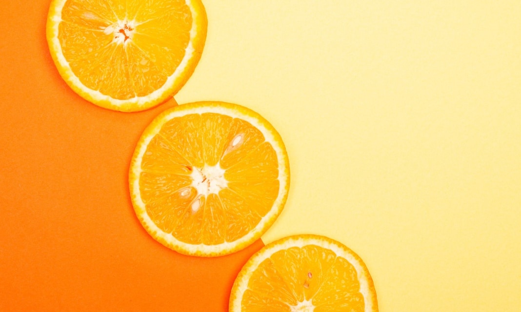 Jaki kolor pasuje do pomarańczowego?