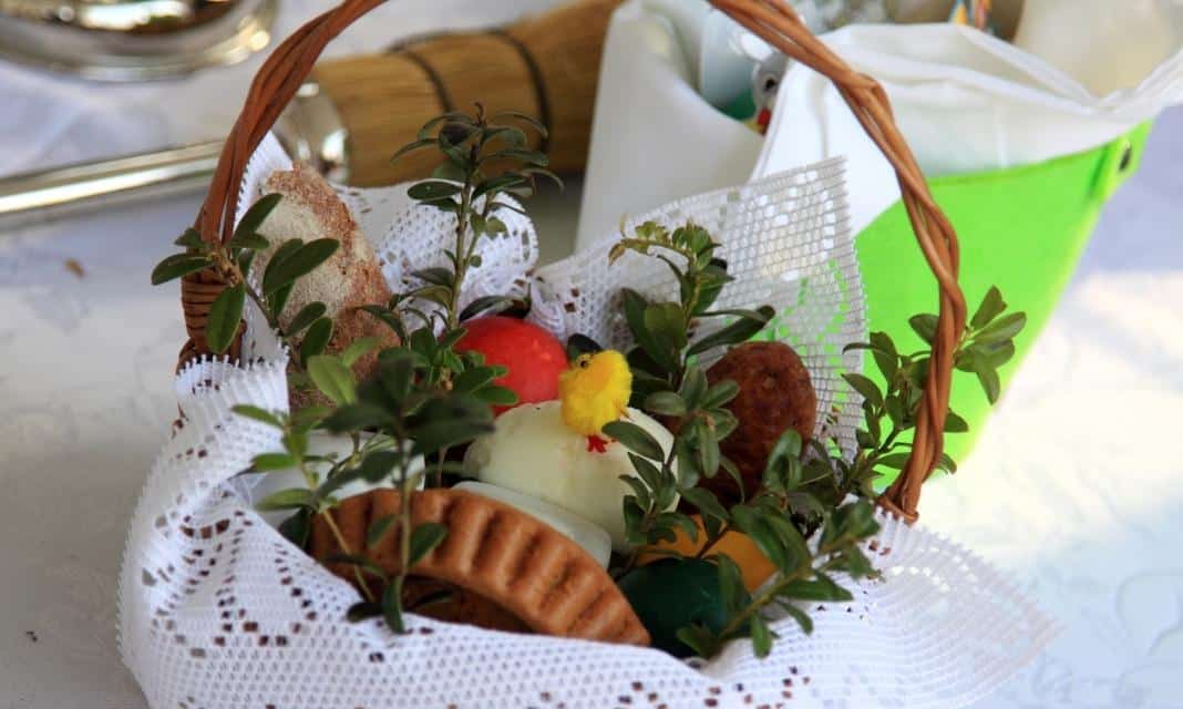 Wielkanoc w Płońsku: Tradycje, zwyczaje i celebrowanie Świąt Wielkanocnych